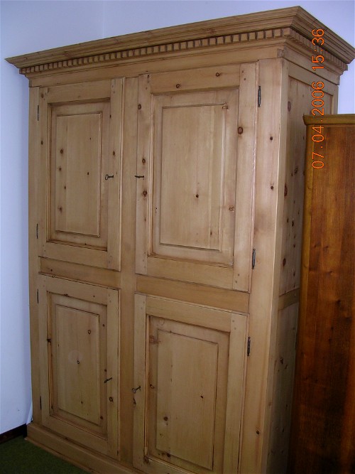 Luca Crosio - Armadio 4 ante in cirmolo