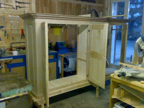 Luca Crosio - Armadio in castagno