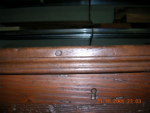 Luca Crosio - Cassapanca in larice