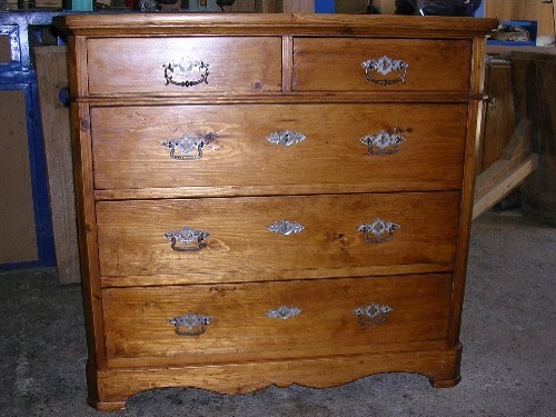 Luca Crosio - Cassettone in abete