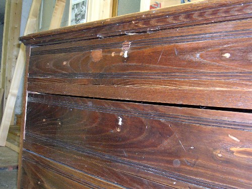 Luca Crosio - Cassettone in castagno