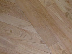 Luca Crosio - Pavimento Castagno